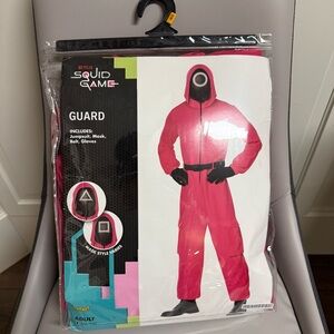 Spirit Squid Game Guard Costume - Triangle Mask S/M